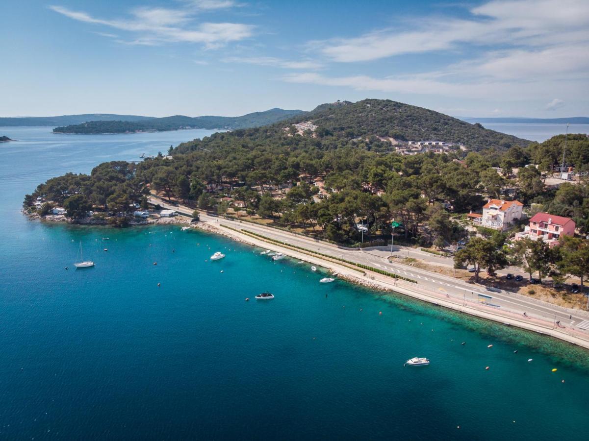 Apartments Villa Julija Mali Losinj Exterior photo