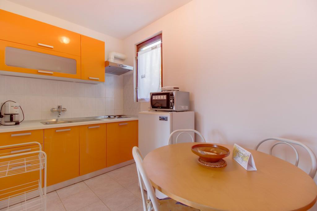 Apartments Villa Julija Mali Losinj Room photo