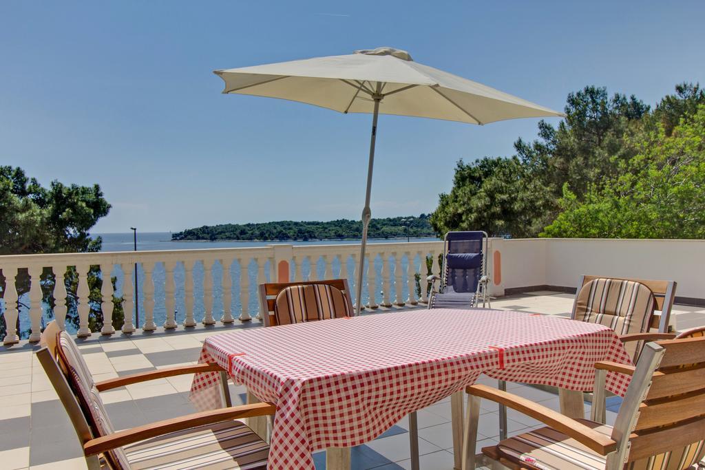 Apartments Villa Julija Mali Losinj Room photo